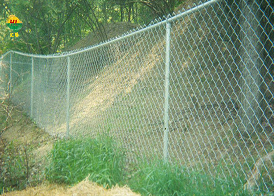 9 Ft High Chain Link Fence Plastic Coated 50 X 50 Mesh 8 Gauge