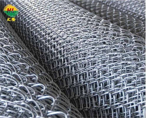 Galvanized Diamond 45x45 Mesh Chain Link Wire Fence 8.5ft X 30ft For Security Land