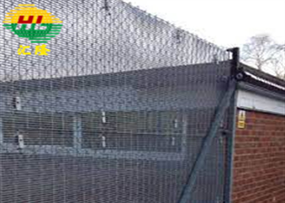 4.0mm / 8 Gauge Wire Diameter Welded Mesh Fence Pvc Coated 358 square post