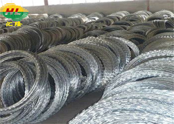 Hot Dipped Galvanized BTO-18 Conertina Razor Wire For Border Security