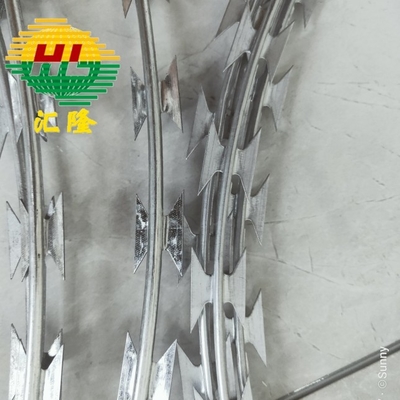 Anti Climb BTO-16 BTO-18 Stainless Steel Hot Dipped Galvanized Razor Fence Razor Barbed Wire In Ukraine Military