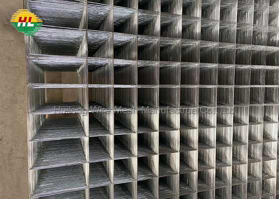 2.5mm Black Welded Wire Mesh Panels Flat Surface For Floor Heating