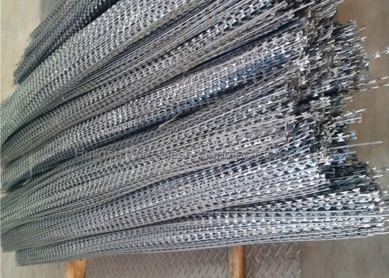 2.5mm Blade Concertina Razor Wire Fence Galvanized Straight Lines