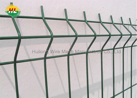Powder Coated Welded Mesh Fence Curved 3D V Bend For Garden